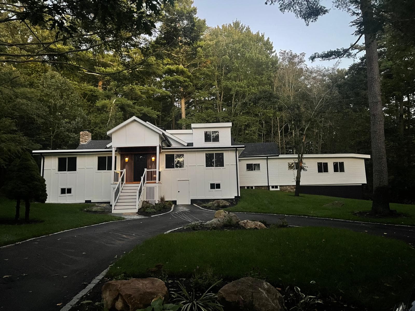 Modern house design - Mobile view